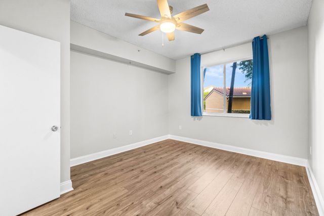 1000 Scotia Drive 105, Hypoluxo, FL 33462