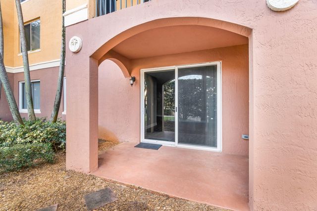 1000 Scotia Drive 105, Hypoluxo, FL 33462