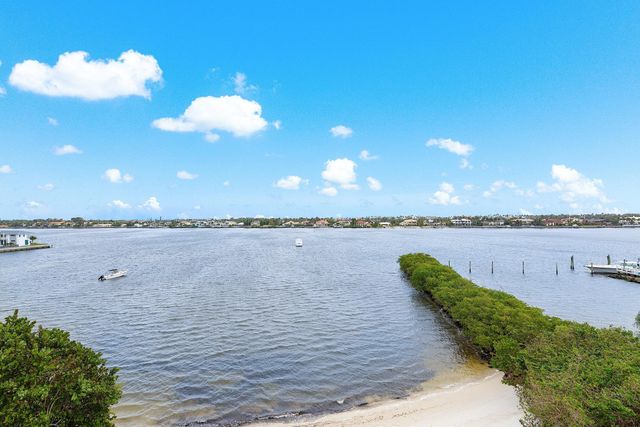 1000 Scotia Drive 105, Hypoluxo, FL 33462