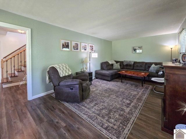 126 St Rt 1890, Mayfield, KY 42066