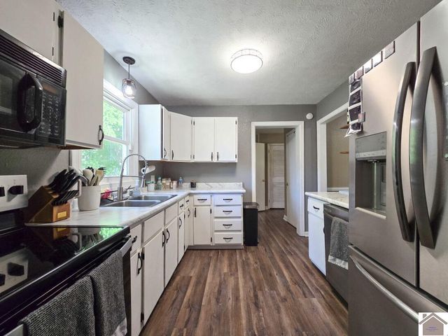 126 St Rt 1890, Mayfield, KY 42066