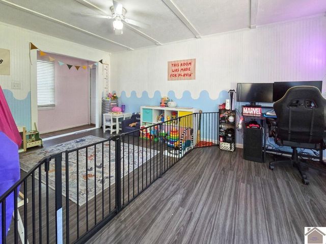 126 St Rt 1890, Mayfield, KY 42066