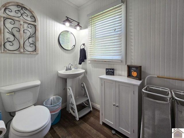 126 St Rt 1890, Mayfield, KY 42066