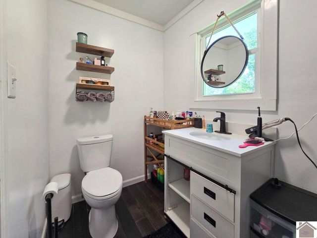 126 St Rt 1890, Mayfield, KY 42066