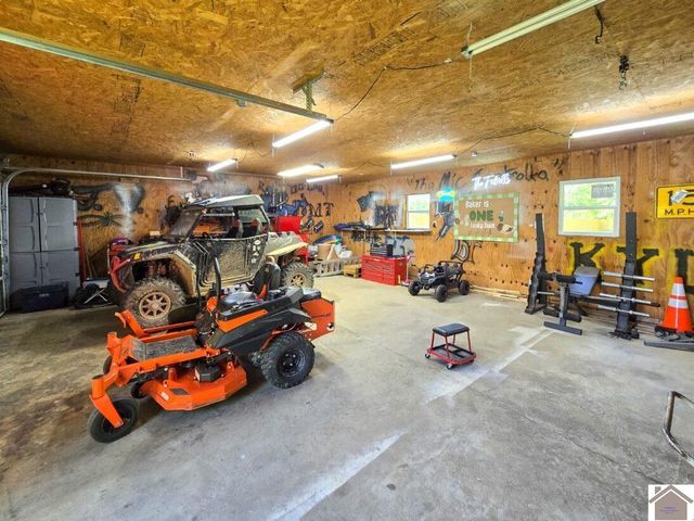 126 St Rt 1890, Mayfield, KY 42066