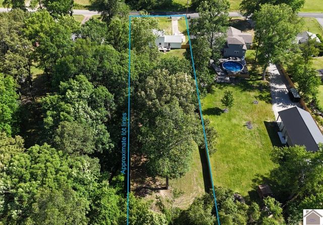 126 St Rt 1890, Mayfield, KY 42066