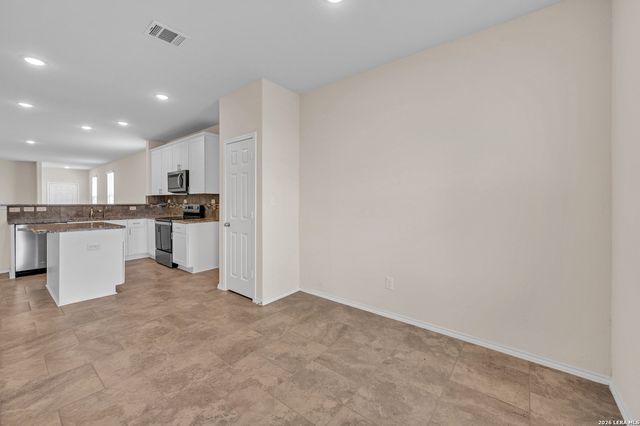 874 Crested Iris, New Braunfels, TX 78130