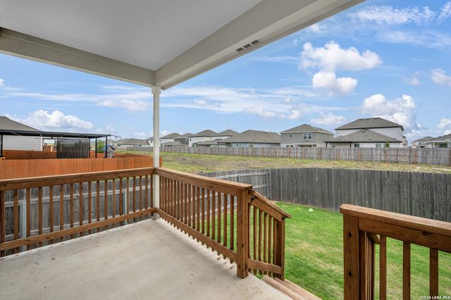 874 Crested Iris, New Braunfels, TX 78130