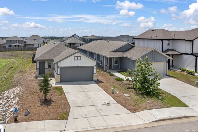 874 Crested Iris, New Braunfels, TX 78130