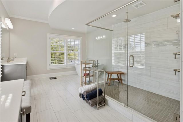 8255 Main Street 2, Woodstock, GA 30188