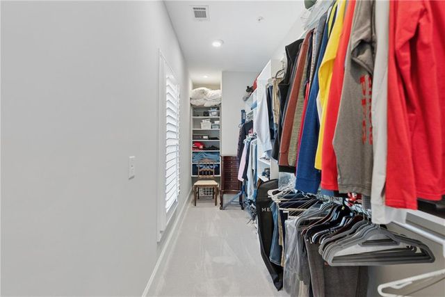 8255 Main Street 2, Woodstock, GA 30188