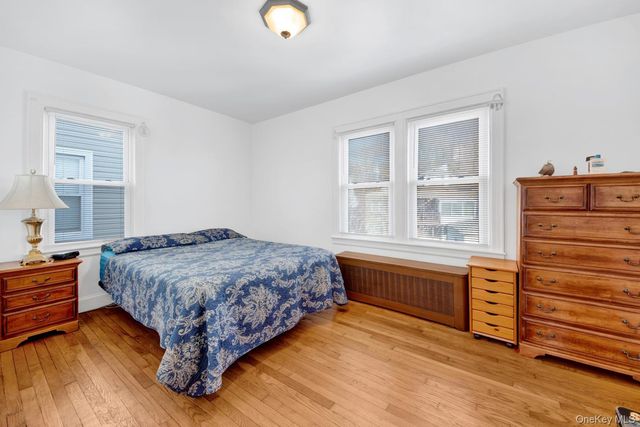 34 King Avenue, Yonkers, NY 10704