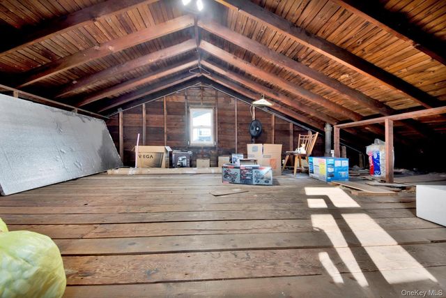 34 King Avenue, Yonkers, NY 10704