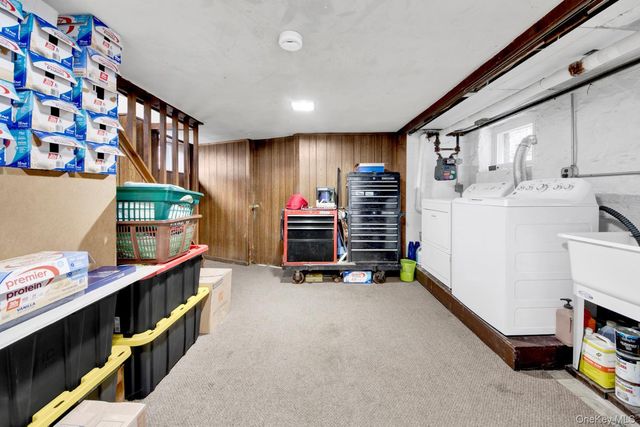 34 King Avenue, Yonkers, NY 10704