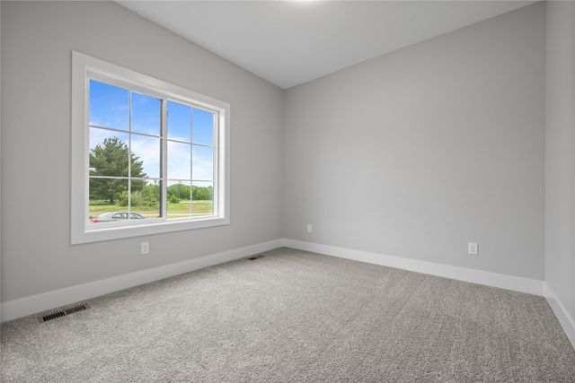 1939 E Autumn Trail Circle, Polk City, IA 50226
