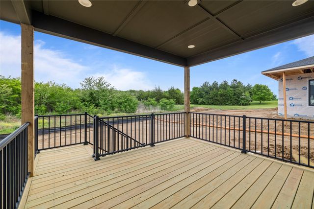 1939 E Autumn Trail Circle, Polk City, IA 50226