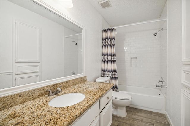 5302 Oaklynn Drive, Spring, TX 77373