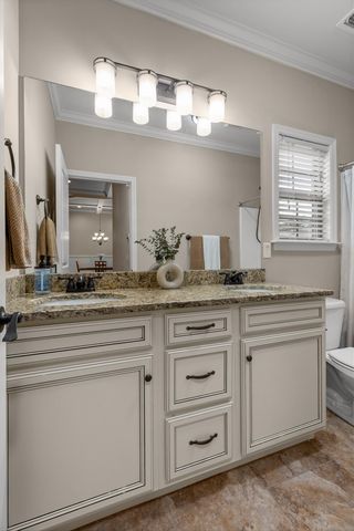 8608 Skybrook Drive, Ooltewah, TN 37363