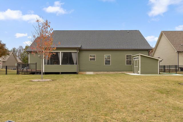 8608 Skybrook Drive, Ooltewah, TN 37363