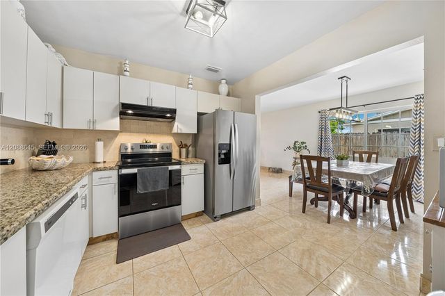 19780 SW 101st Avenue, Cutler Bay, FL 33157