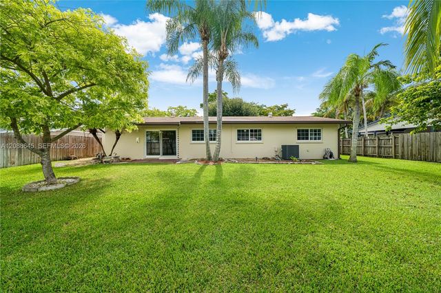 19780 SW 101st Avenue, Cutler Bay, FL 33157