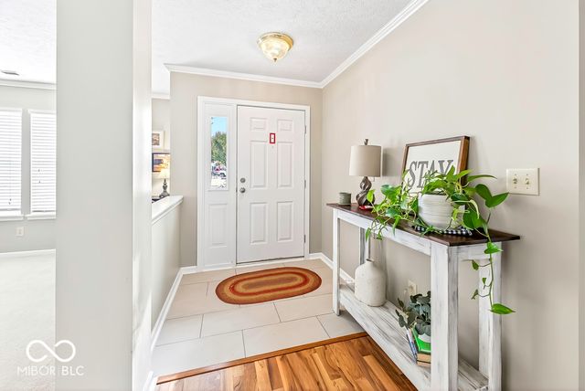 3702 Fredricksburg Drive, Indianapolis, IN 46227