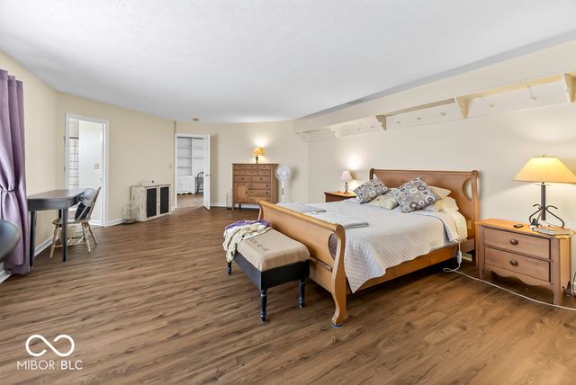 3702 Fredricksburg Drive, Indianapolis, IN 46227