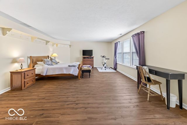 3702 Fredricksburg Drive, Indianapolis, IN 46227