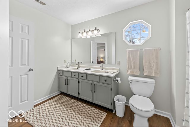 3702 Fredricksburg Drive, Indianapolis, IN 46227