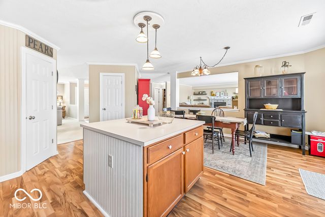 3702 Fredricksburg Drive, Indianapolis, IN 46227