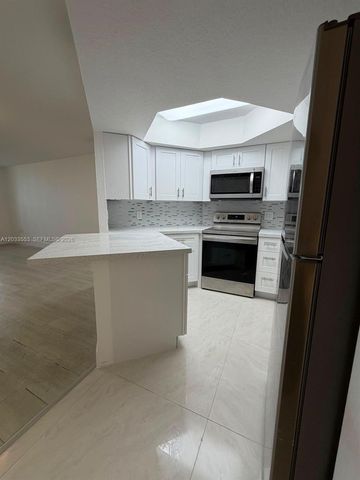 8235 Lake Drive 502, Doral, FL 33166
