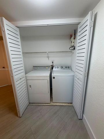 8235 Lake Drive 502, Doral, FL 33166