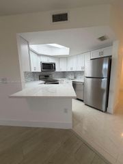8235 Lake Drive 502, Doral, FL 33166