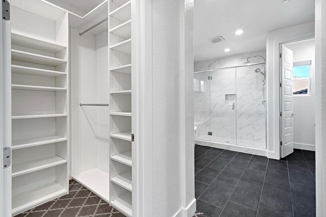 3243 Dullanty Way, Sacramento, CA 95816