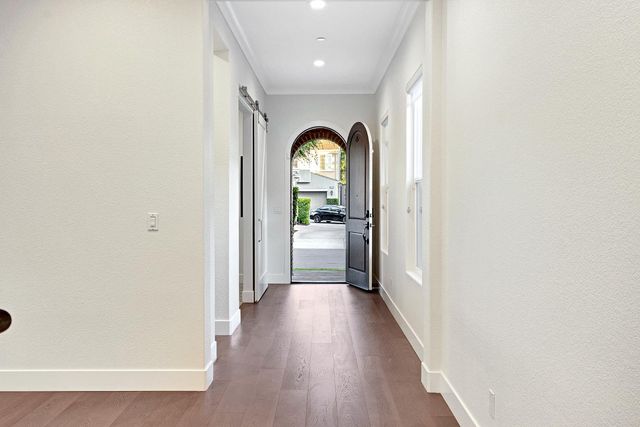 3243 Dullanty Way, Sacramento, CA 95816