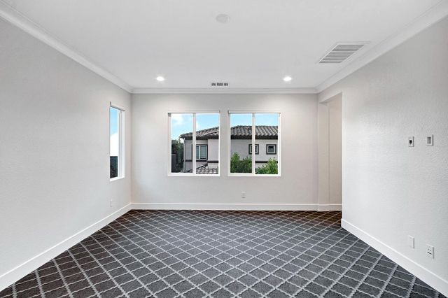 3243 Dullanty Way, Sacramento, CA 95816