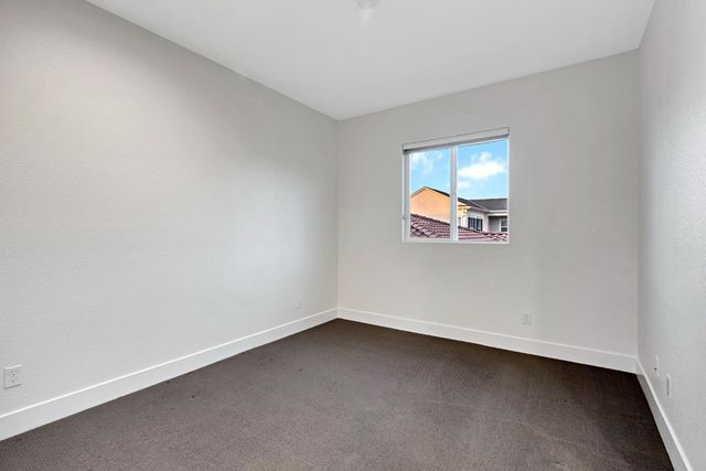 3243 Dullanty Way, Sacramento, CA 95816