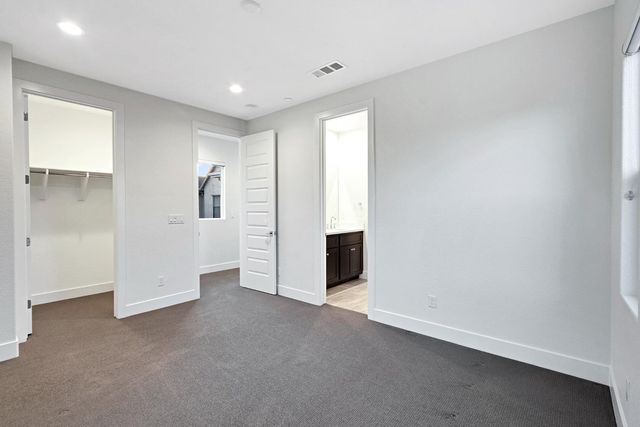 3243 Dullanty Way, Sacramento, CA 95816
