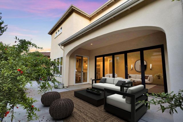 3243 Dullanty Way, Sacramento, CA 95816