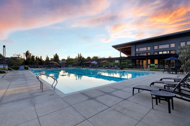 3243 Dullanty Way, Sacramento, CA 95816