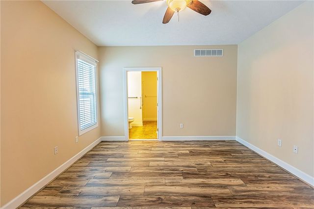 18 Peaceful Harbor Lane, Penfield, NY 14580