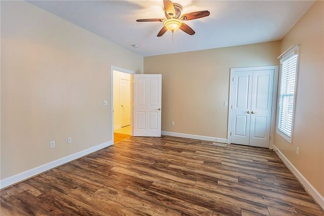 18 Peaceful Harbor Lane, Penfield, NY 14580