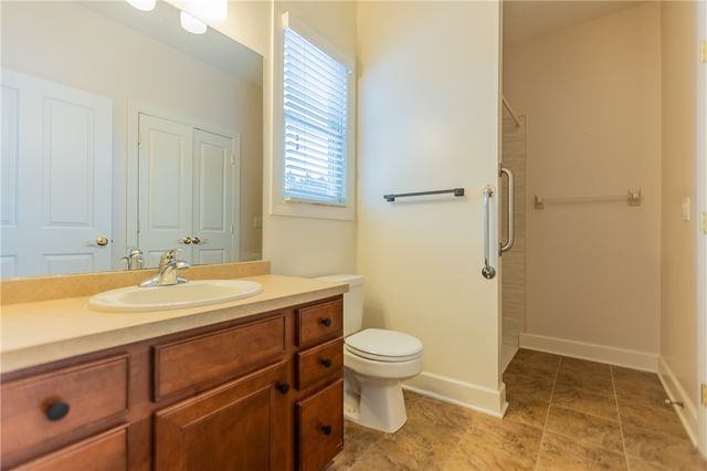 18 Peaceful Harbor Lane, Penfield, NY 14580