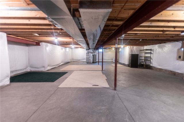 18 Peaceful Harbor Lane, Penfield, NY 14580