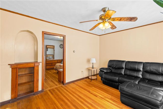 53 Samuel Avenue, Pawtucket, RI 02860