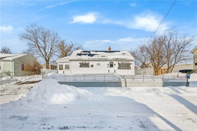 53 Samuel Avenue, Pawtucket, RI 02860