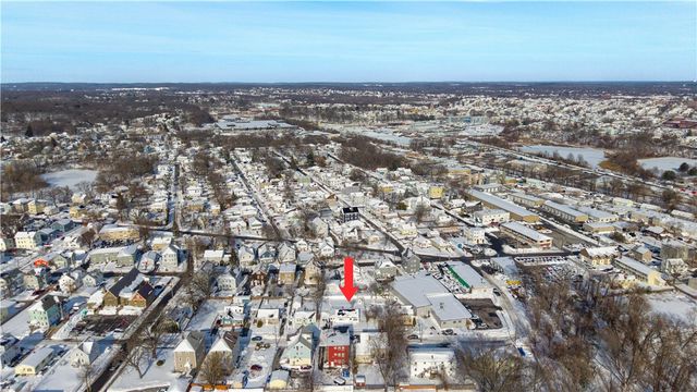 53 Samuel Avenue, Pawtucket, RI 02860