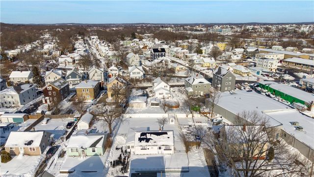 53 Samuel Avenue, Pawtucket, RI 02860