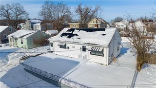 53 Samuel Avenue, Pawtucket, RI 02860