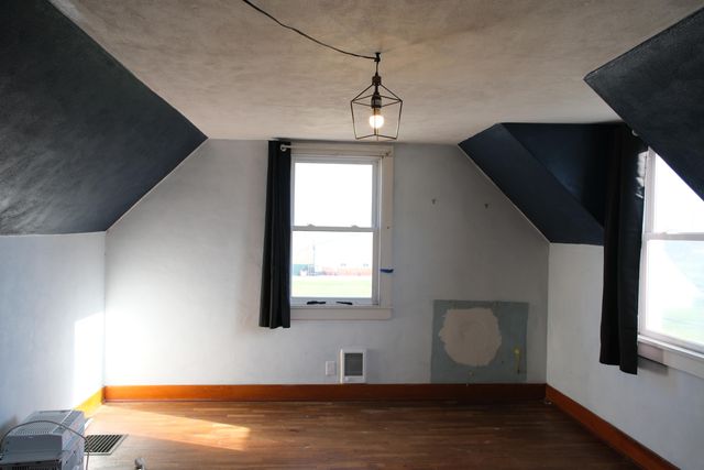 214 N Iroquois Street, Goodland, IN 47948